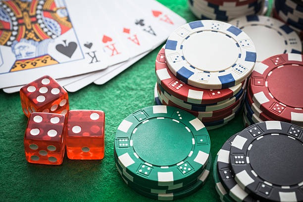 Meja blackjack langsung rupiah100 dengan dealer profesional di studio HD